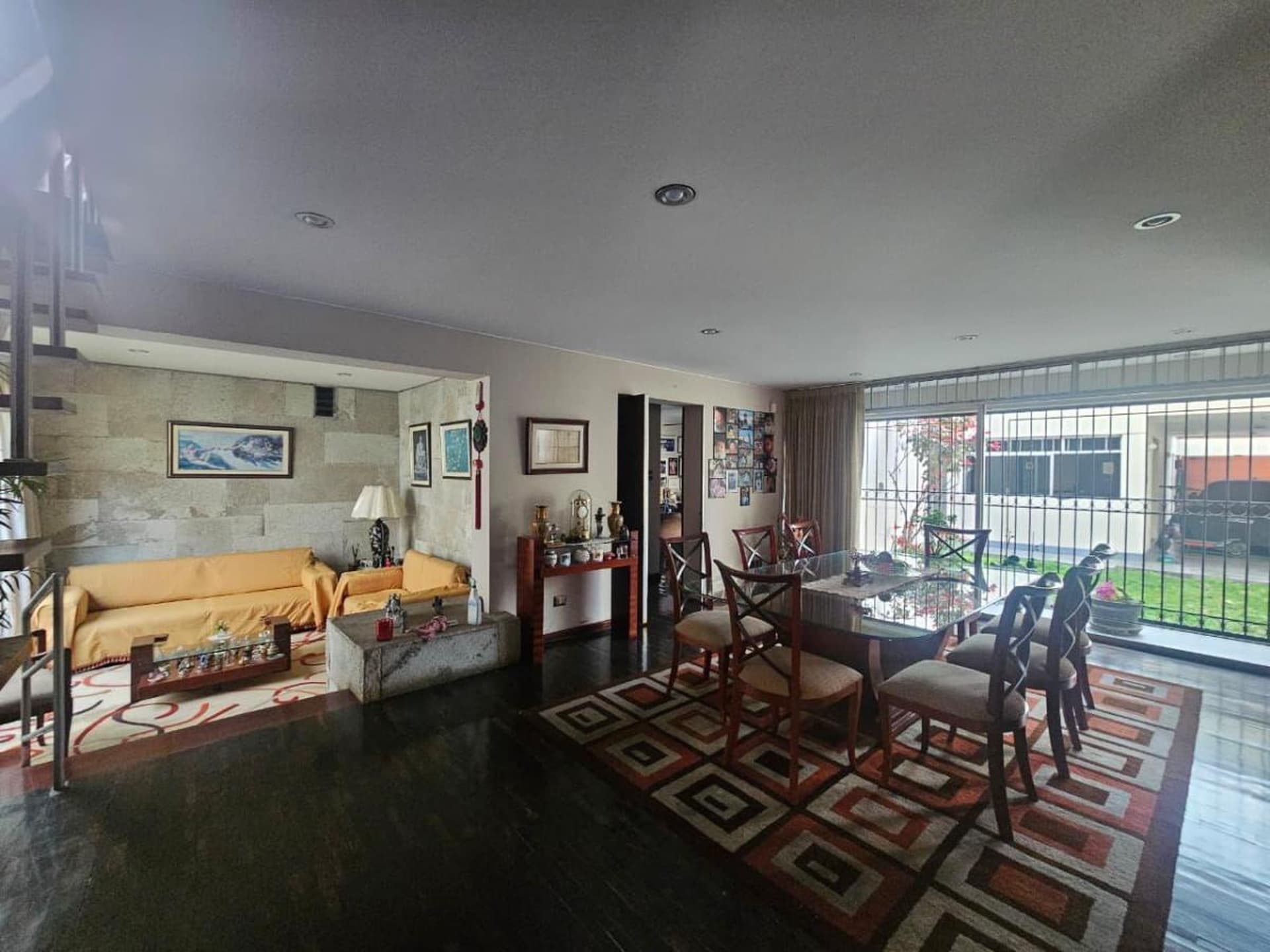 ¡Amplia Casa en Venta! Av. Las Artes Norte - San Borja