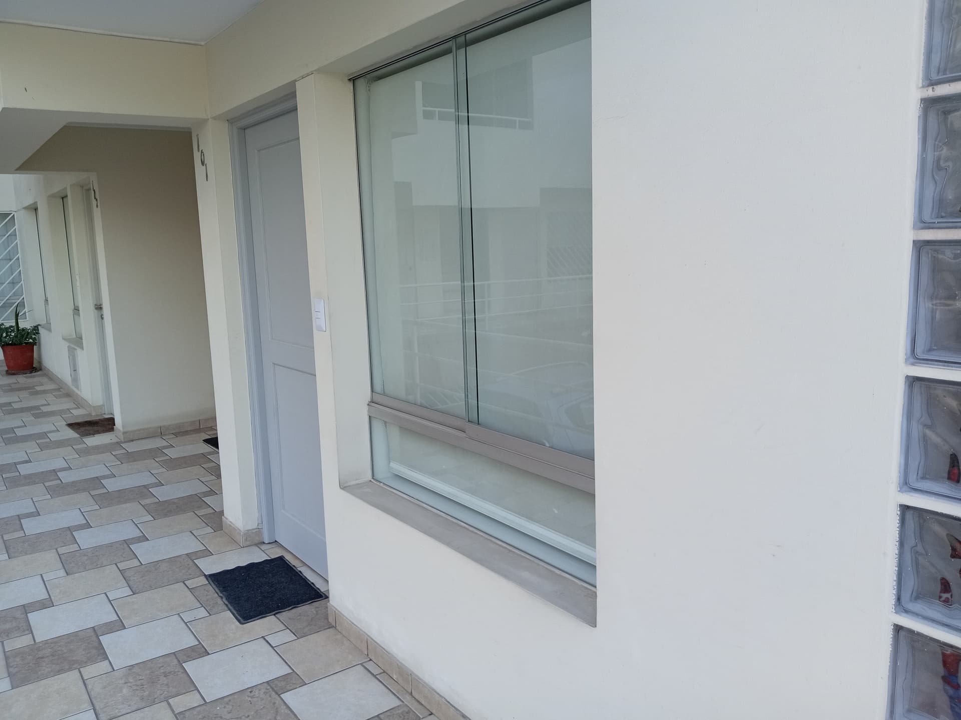 ¡Amplio Depa en Venta! 1er. Piso - Urb. Monterrico Norte San Borja