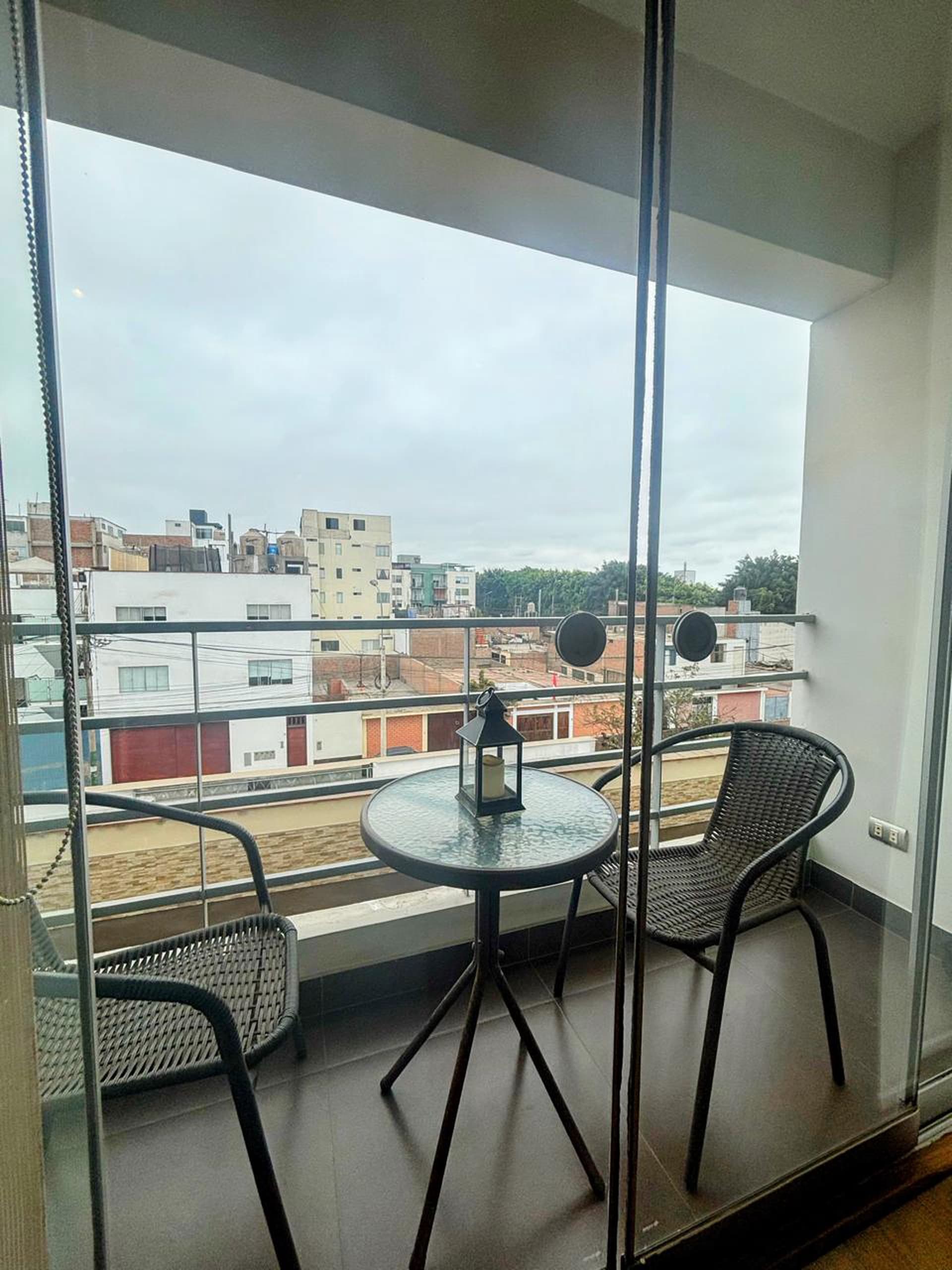 ¡Amplio Depa en Venta! 3dorm/Cochera - Urb. Los Manzanos Surco