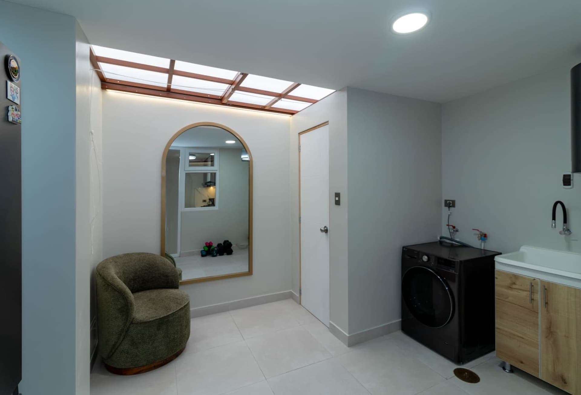¡Amplio Depa en Venta! 1er Piso - Miraflores