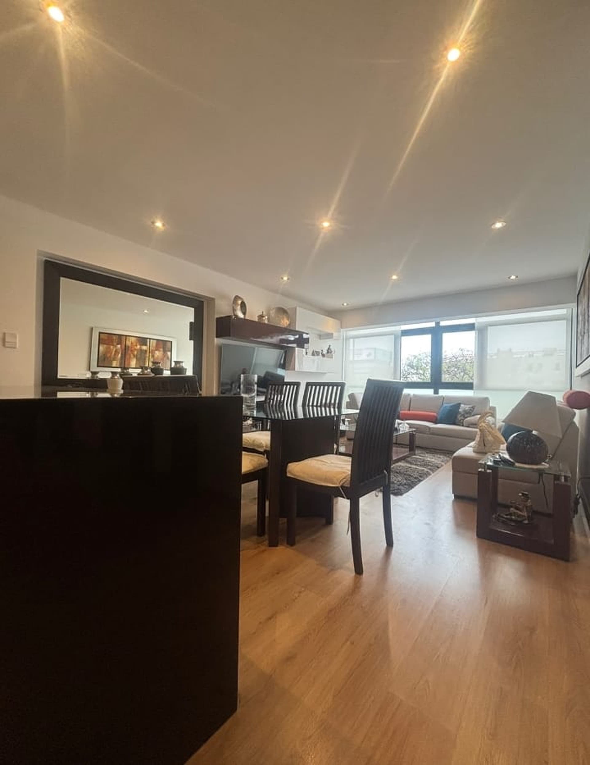 ¡Acogedor Depa en Venta! 2dorm/84 M2/cochera - Urb. Chacarilla del Estanque Surco