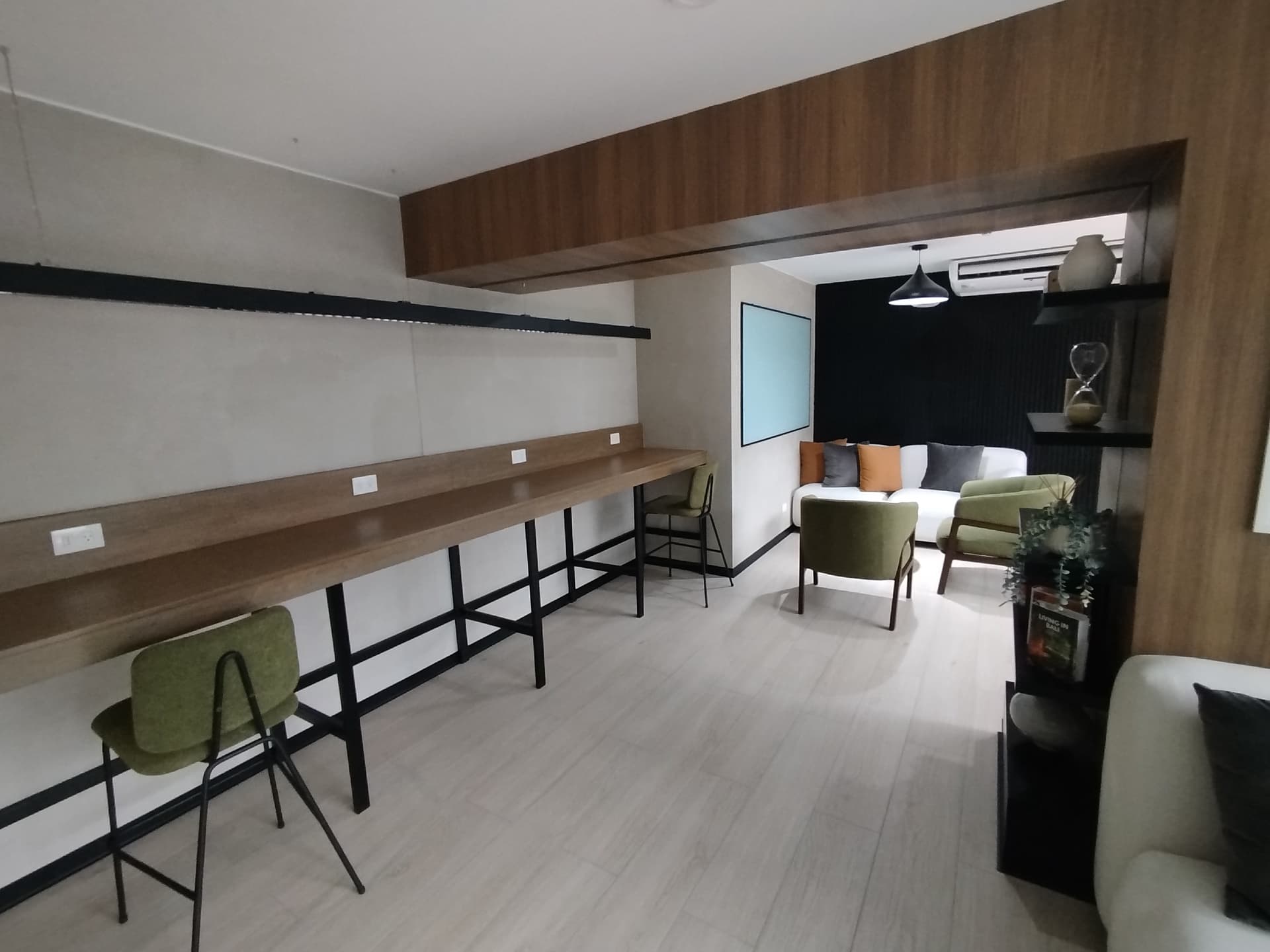Depa en Alquiler 1 Dorm / Av Paseo de La Republica - Miraflores