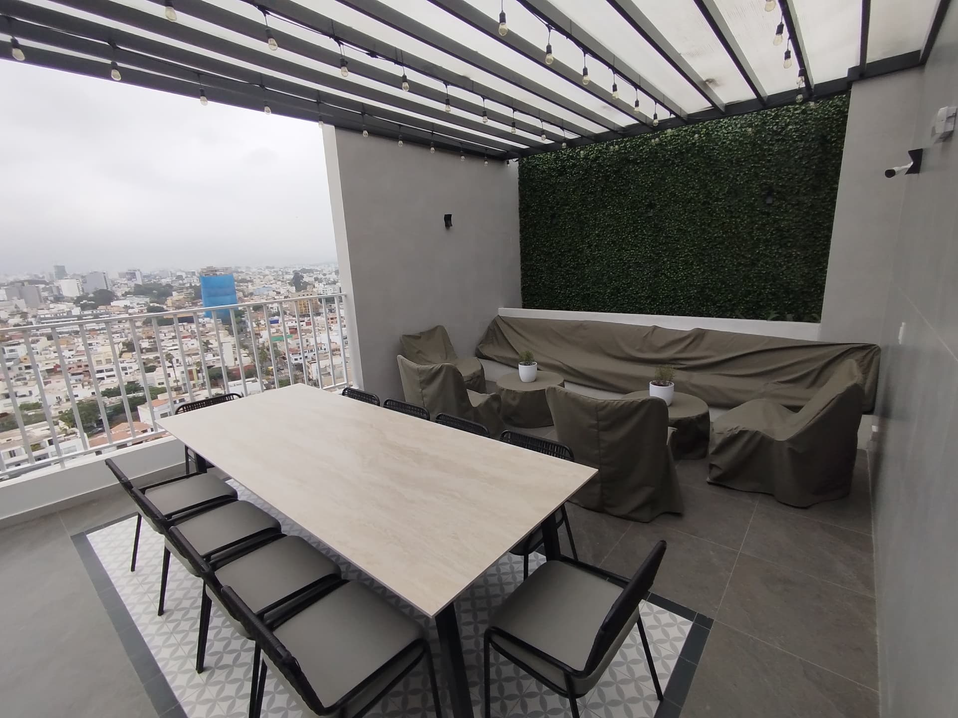 Depa en Alquiler 1 Dorm / Av Paseo de La Republica - Miraflores