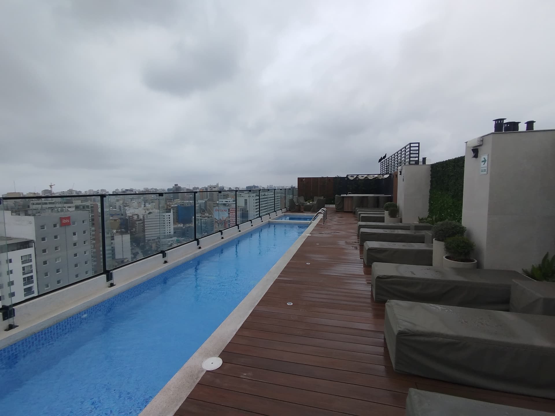 Depa en Alquiler 1 Dorm / Av Paseo de La Republica - Miraflores