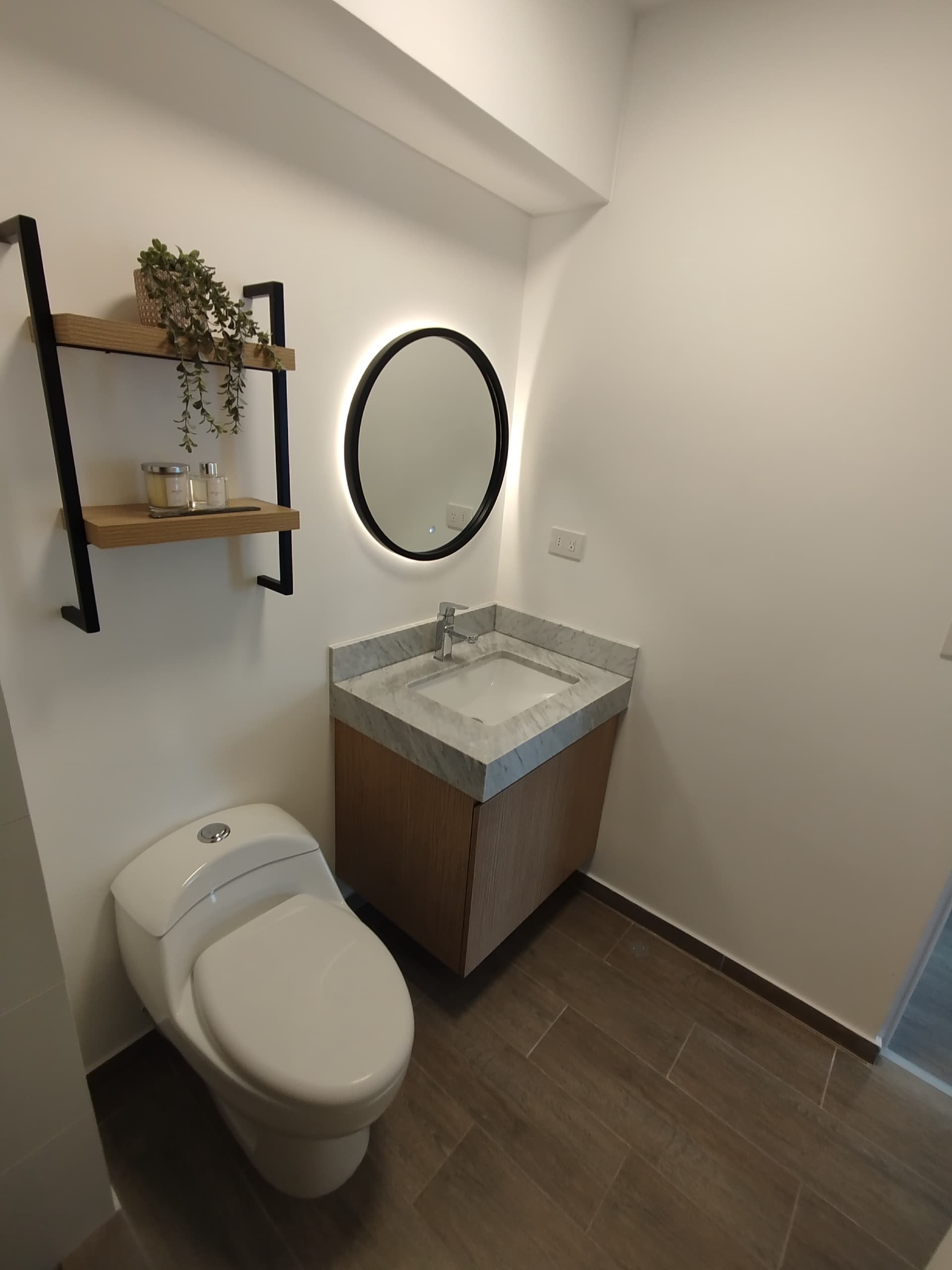 Depa en Alquiler 1 Dorm / Av Paseo de La Republica - Miraflores